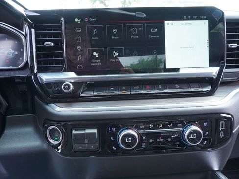 New 2026 GMC Sierra 1500 SLT image 21