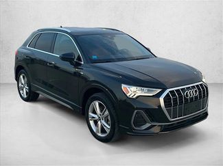 Used 2024 Audi Q3 2.0T Premium Plus video 3