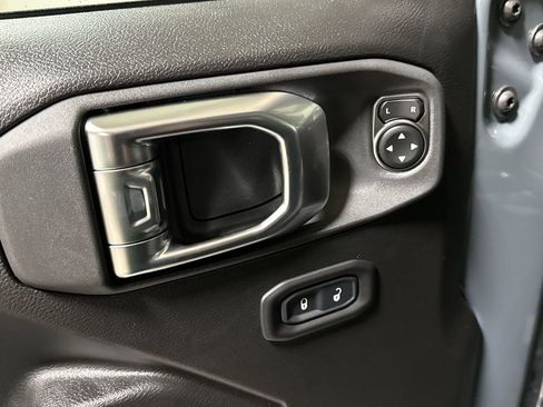 New 2026 Jeep Gladiator Sport image 20