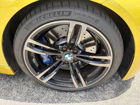 Used 2016 BMW M4 Coupe RWD image 6
