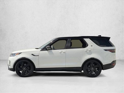 Used 2025 Land Rover Discovery Dynamic SE AWD/4WD image 9