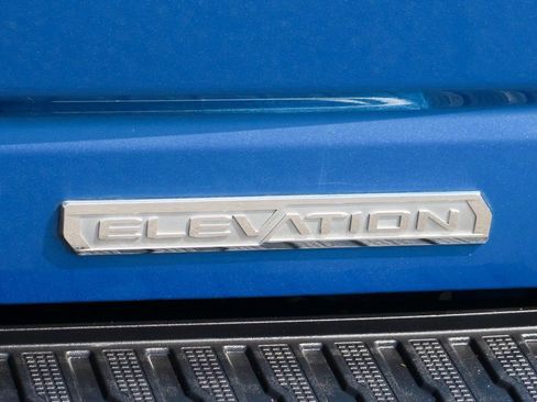 Used 2022 GMC Sierra 1500 Elevation image 46