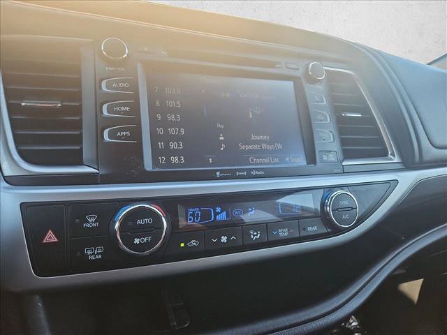 Used 2018 Toyota Highlander SE AWD/4WD image 13