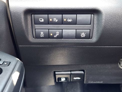 Certified 2024 Nissan Kicks S FWD image 18