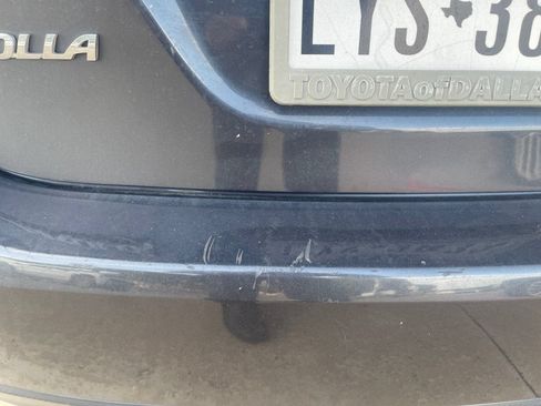 Used 2019 Toyota Corolla SE FWD image 14
