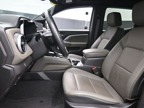 Used 2023 Chevrolet Colorado ZR2 w/ ZR2 Convenience Package III AWD/4WD image 16