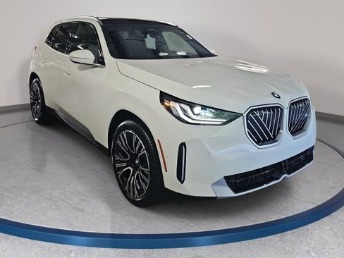 New 2026 BMW X3 xDrive30i w/ Convenience Package AWD/4WD image 3