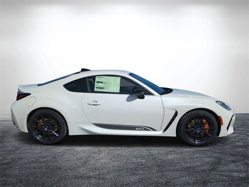 New 2025 Subaru BRZ tS image 2