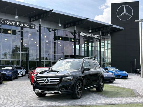 New 2026 Mercedes-Benz GLB 250 image 1