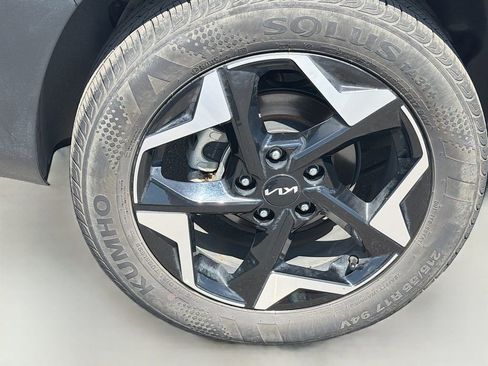 Used 2025 Kia Seltos S FWD image 10