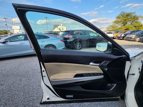 Used 2013 Honda Crosstour EX-L image 9