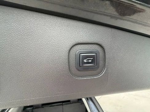 Used 2013 GMC Terrain SLT FWD image 28