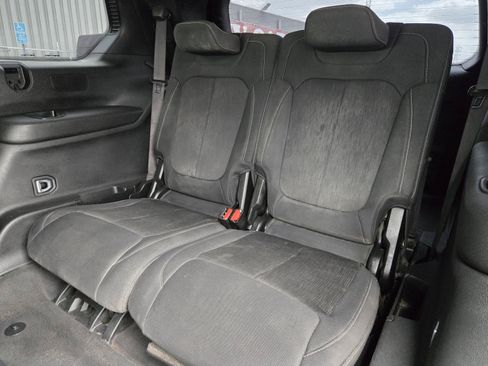 Used 2024 Jeep Grand Cherokee L Laredo RWD image 29