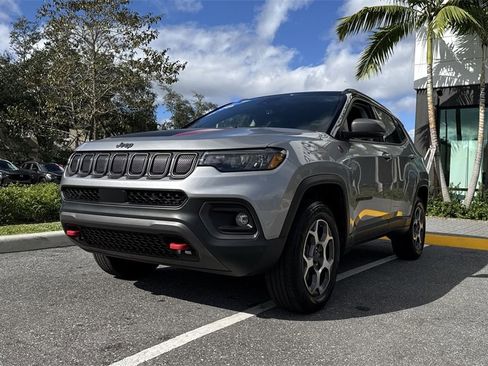 Used 2022 Jeep Compass Trailhawk w/ Trailhawk Convenience Group image 32