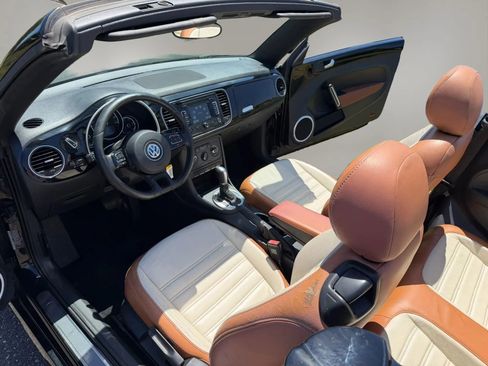 Used 2015 Volkswagen Beetle 1.8T image 13