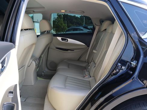 Used 2017 INFINITI QX50 2WD image 26