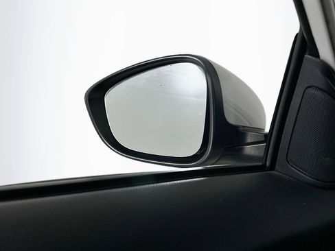 Used 2018 Honda Accord Sport image 16