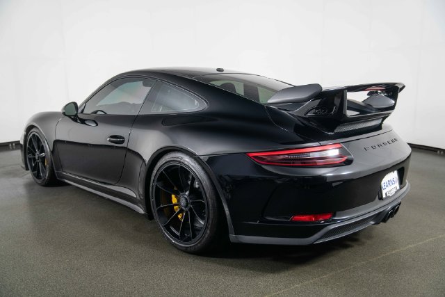 Used 2018 Porsche 911 GT3 RWD image 6