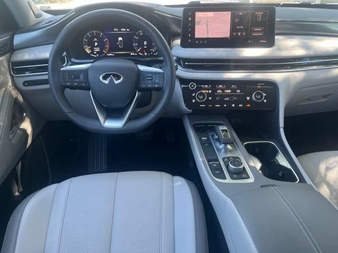 Certified 2026 INFINITI QX60 Luxe w/ Cargo Package AWD/4WD image 11