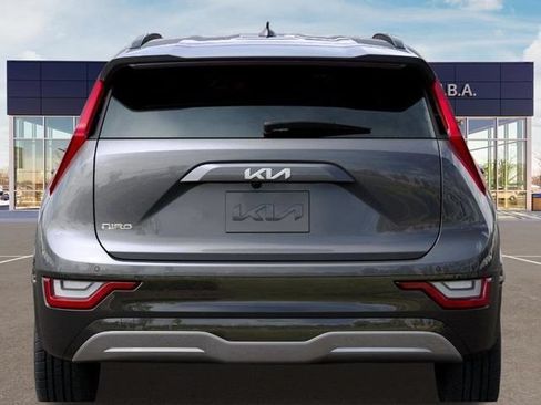 New 2026 Kia Niro Wave w/ Wave Preserve Package FWD image 13