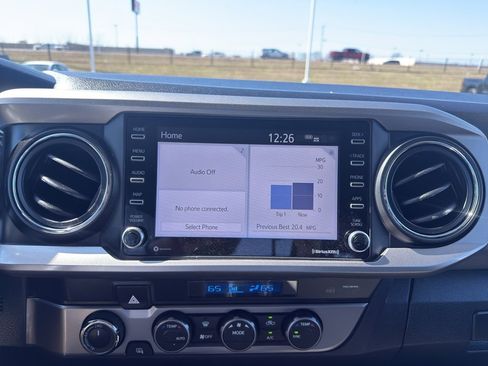 Used 2022 Toyota Tacoma SR5 image 15