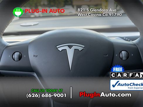 Used 2023 Tesla Model Y Performance AWD/4WD image 19