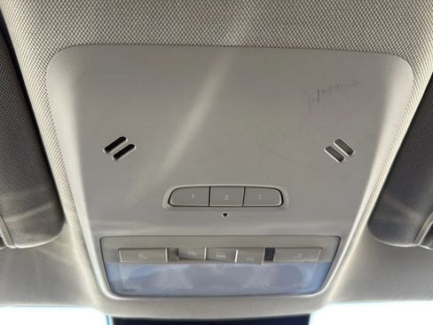 Used 2018 Buick Encore Essence image 20