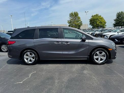 Used 2020 Honda Odyssey EX-L image 2