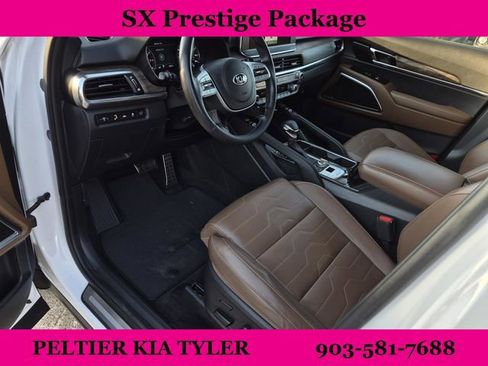 Used 2021 Kia Telluride SX w/ SX Prestige Package image 25