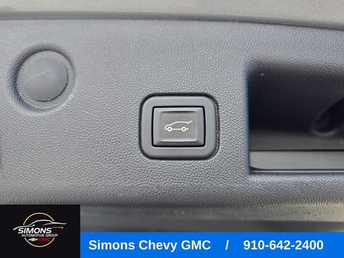 Used 2024 Chevrolet Equinox LT AWD/4WD image 39