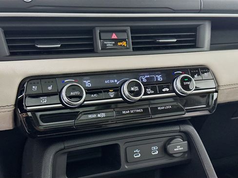 New 2026 Honda Pilot Elite image 14