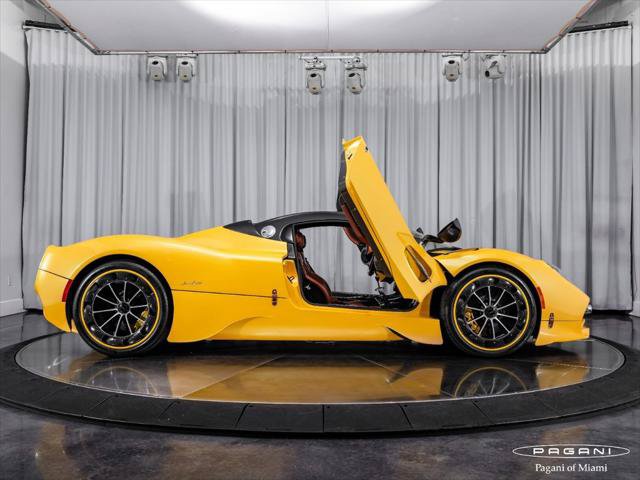 Used 2024 Pagani Utopia RWD image 47