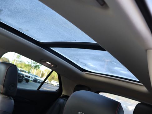 Used 2023 Buick Envision Essence w/ Sport Touring Package image 39