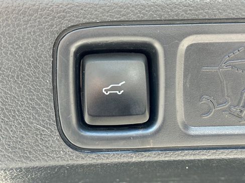 Used 2022 Ford Expedition Timberline image 37