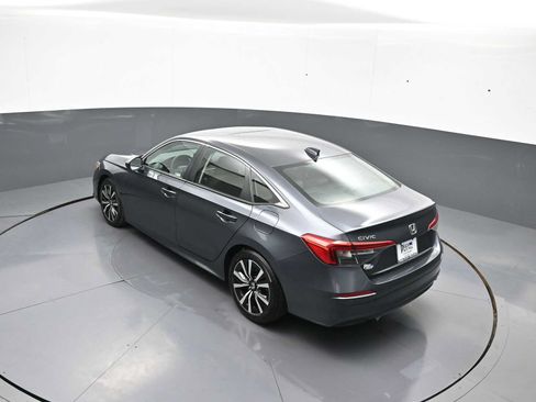 Used 2024 Honda Civic EX image 39