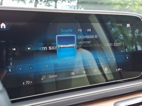 Used 2022 Mercedes-Benz GLE 350 4MATIC image 18