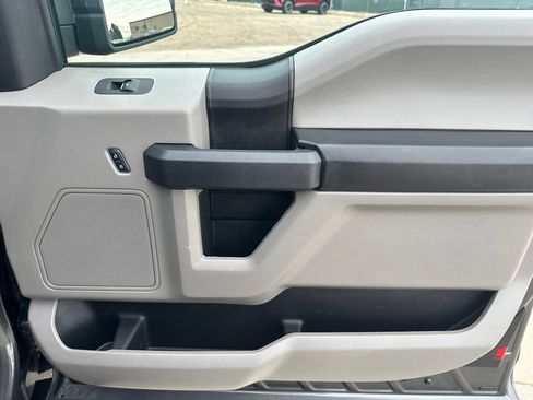 Used 2019 Ford F150 XL w/ Equipment Group 101A Mid AWD/4WD image 29
