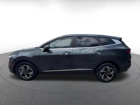 Used 2025 Kia Sportage LX FWD image 8