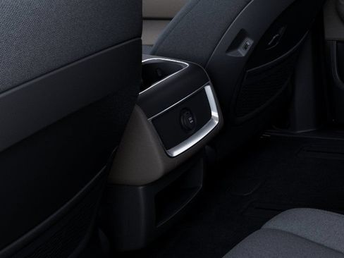 New 2026 Kia Carnival LX FWD image 26