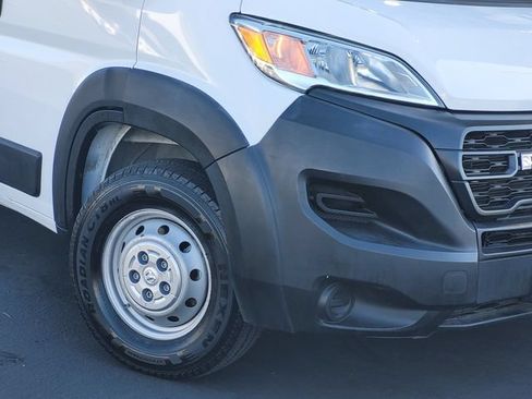 Used 2023 RAM ProMaster 2500 FWD image 3
