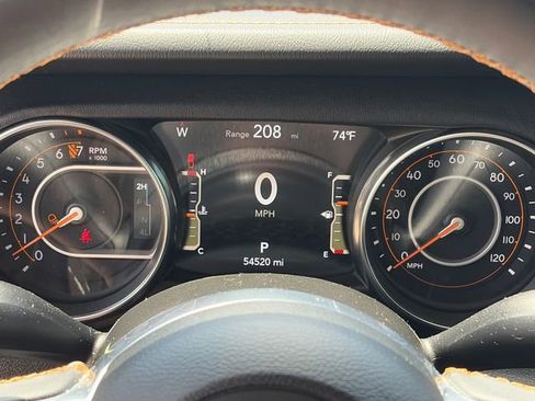 Used 2023 Jeep Gladiator Overland AWD/4WD image 25