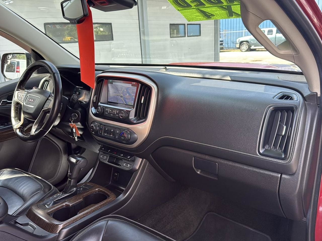 Used 2017 GMC Canyon Denali AWD/4WD image 32