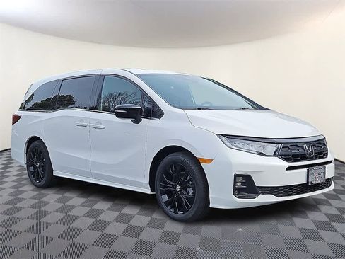 New 2026 Honda Odyssey Sport-L image 2