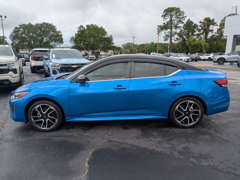 Used 2024 Nissan Sentra SR FWD image 28