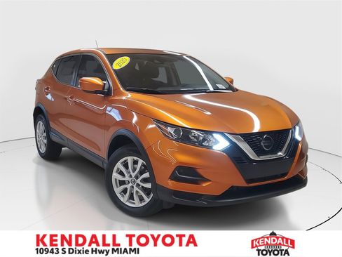 Used 2020 Nissan Rogue Sport S w/ Appearance Package image 1