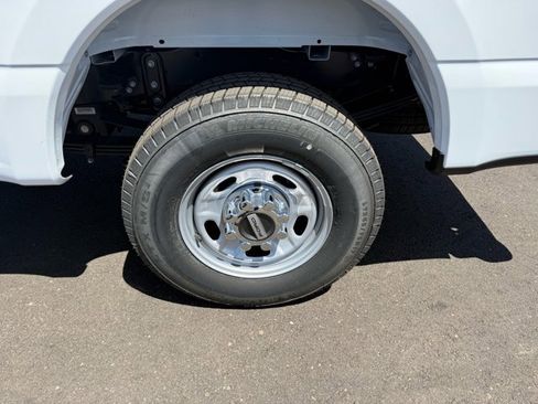 New 2026 Ford F350 XL w/ XL Chrome Package RWD image 18