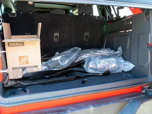 Used 2023 Ford Bronco Big Bend w/ Sasquatch Package image 9