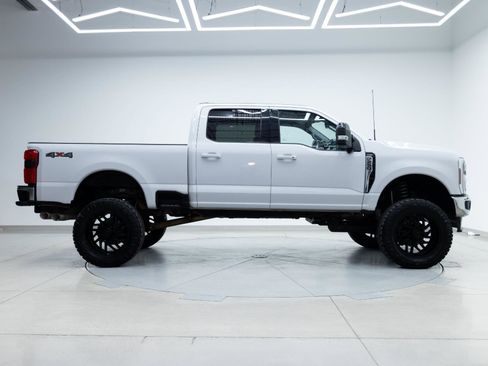 Used 2024 Ford F250 Lariat image 14