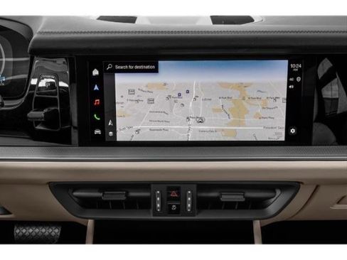 Used 2025 Porsche Cayenne S image 18