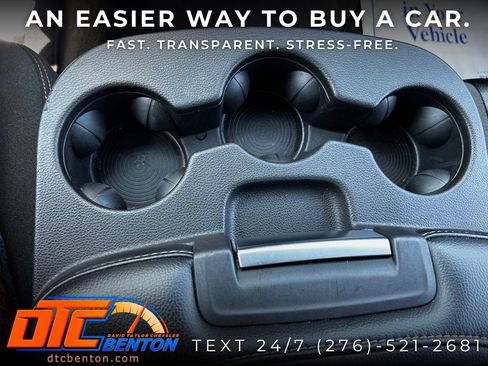 Used 2025 RAM 2500 Big Horn AWD/4WD image 24